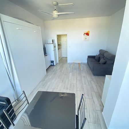 Studio Avec Piscine Et Parking Roses Exterior foto